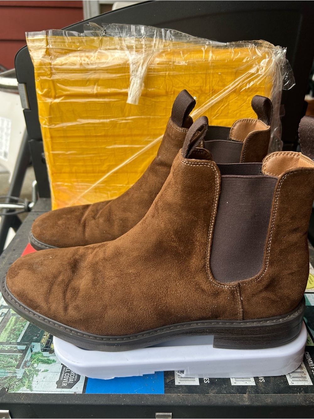 H & M Men’s Brown Suede Chelsea Slip On Boots Boots Size 43/10US